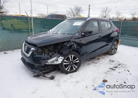 2020 Nissan Kicks Sv Xtronic Cvt z USA, uszkodzony, nr VIN 3N1CP5CV6LL528908